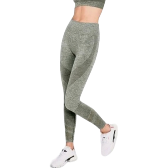 VS PINK Seamless Leggings - Picture 1 of 9